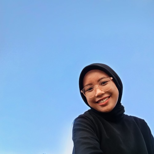 Tina Fitriani 